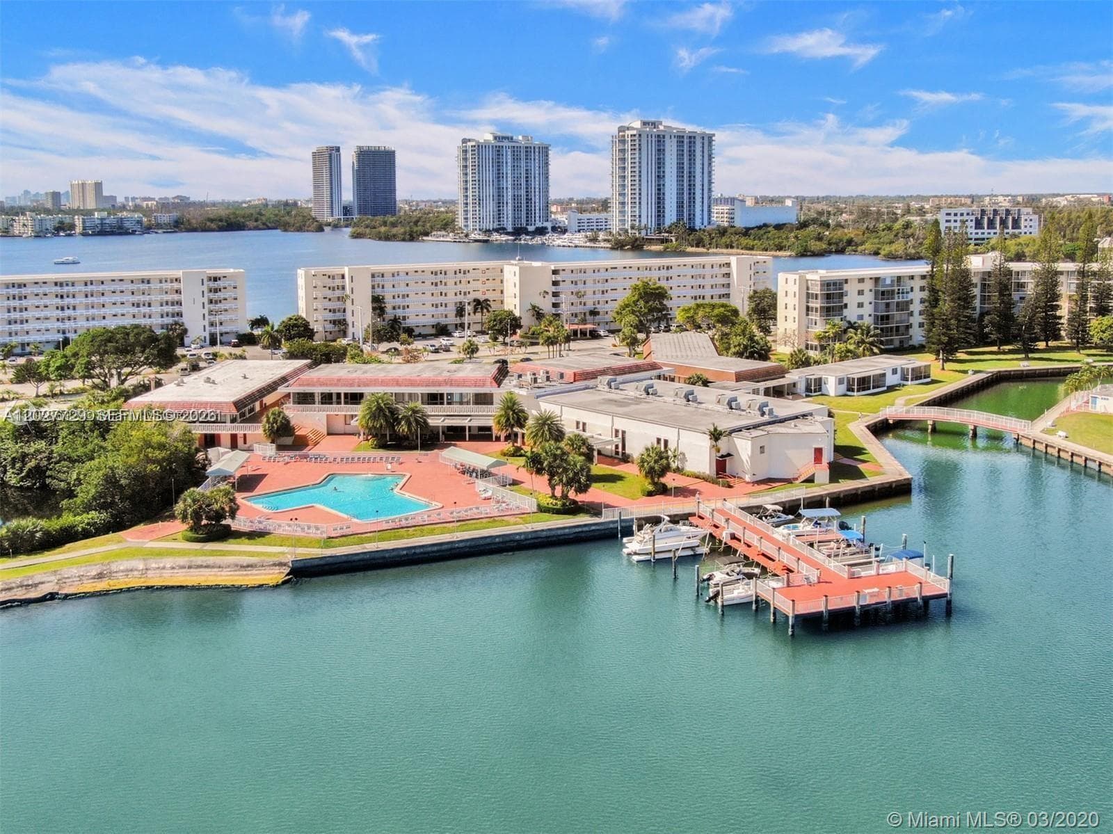 Point East Condo · #R314 in Aventura - Photo 74