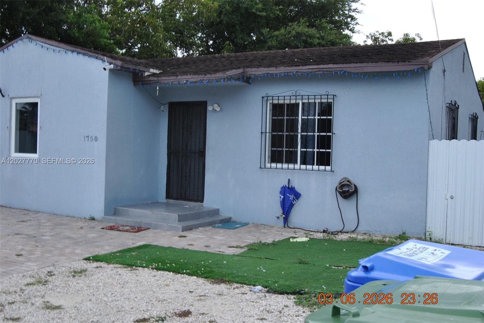 1750 NW 55th Ter photo 3