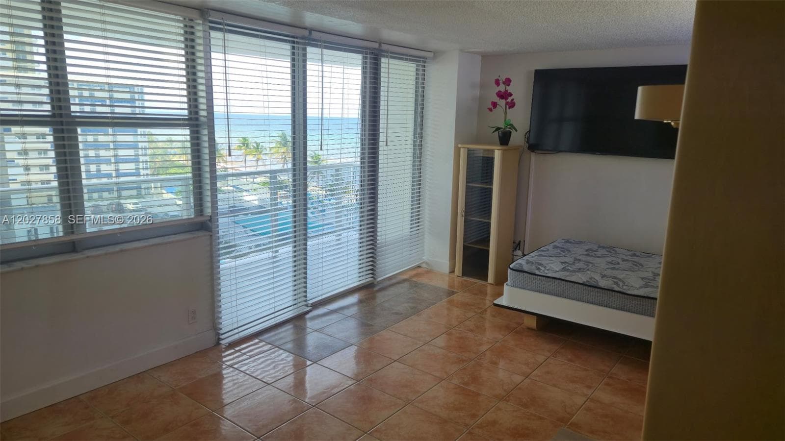 PARKER DORADO CONDO · #605 in Hallandale Beach - Photo 9