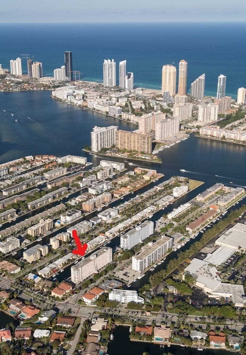 CORAL ISLE WEST · #1004 in North Miami Beach - Photo 2