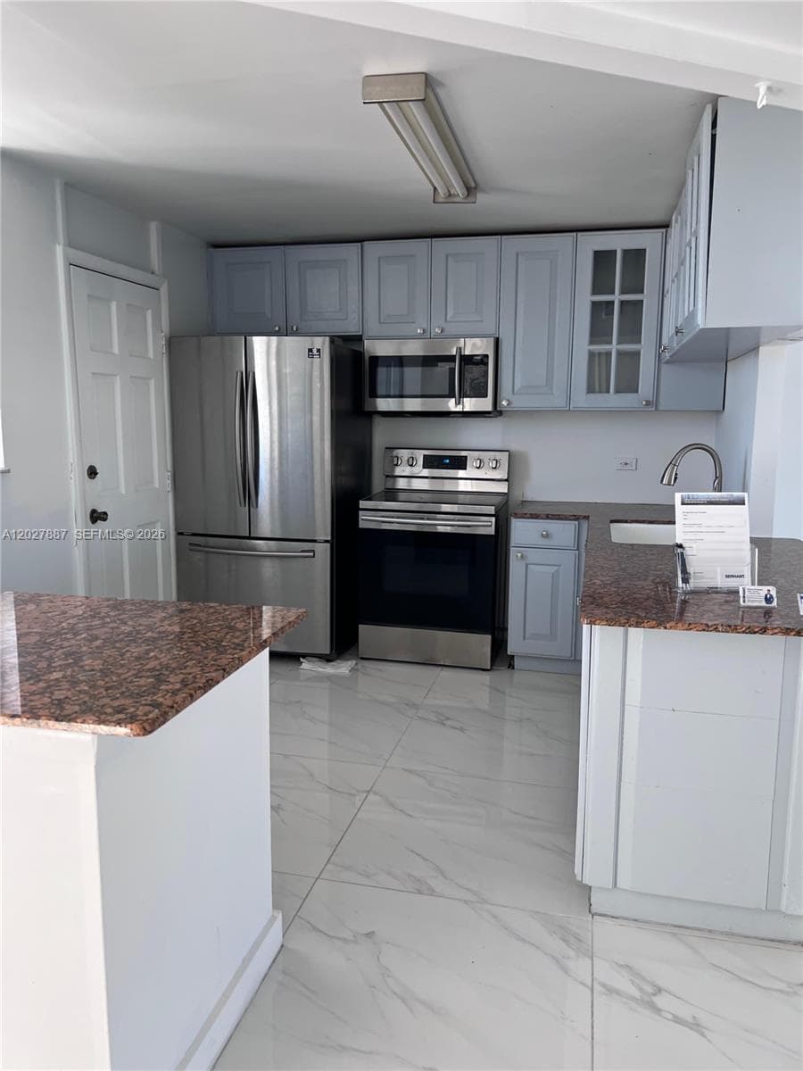 CORAL ISLE WEST · #1004 in North Miami Beach - Photo 24
