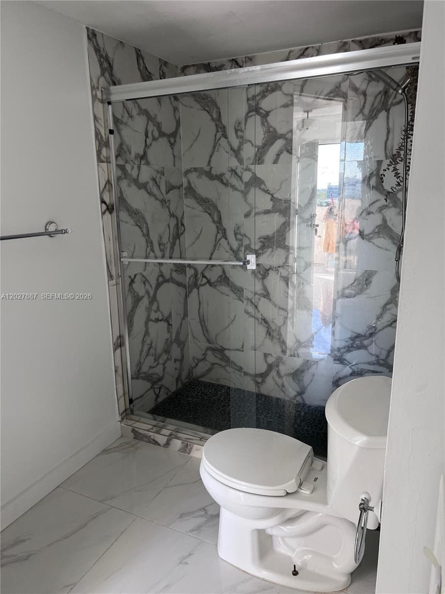 CORAL ISLE WEST · #1004 in North Miami Beach - Photo 10