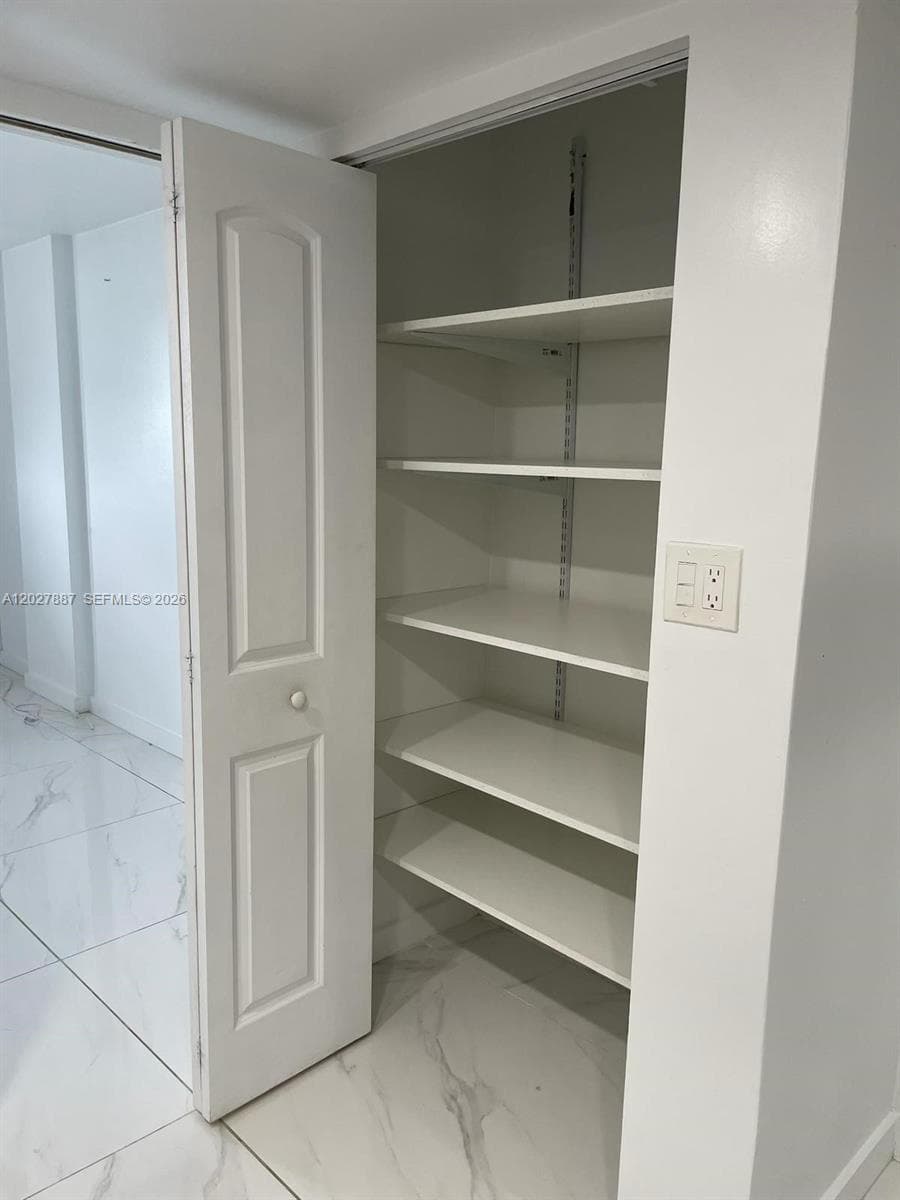 CORAL ISLE WEST · #1004 in North Miami Beach - Photo 18