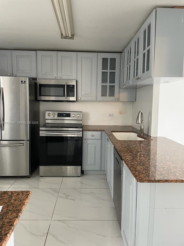 CORAL ISLE WEST · #1004 in North Miami Beach - Photo 21