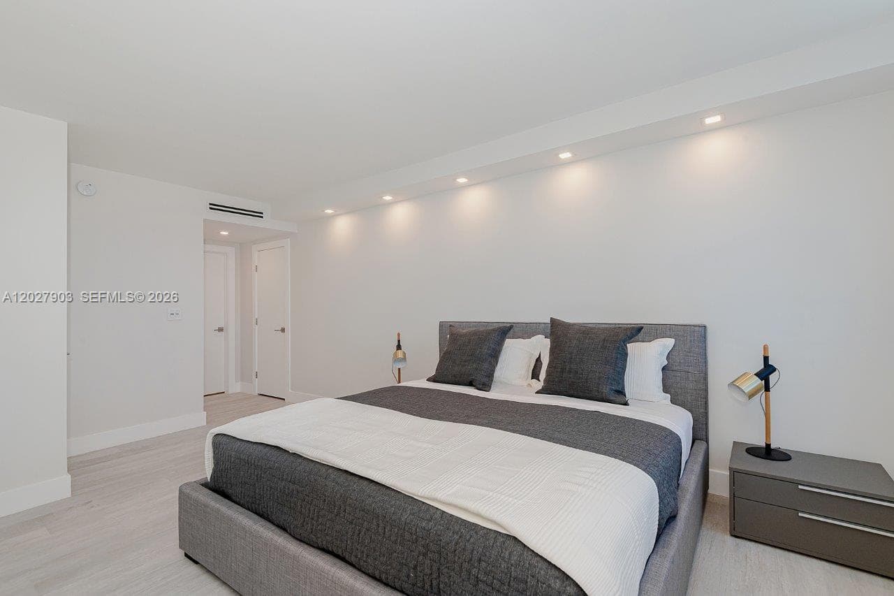 Roney Palace · #739 in Miami Beach - Photo 27