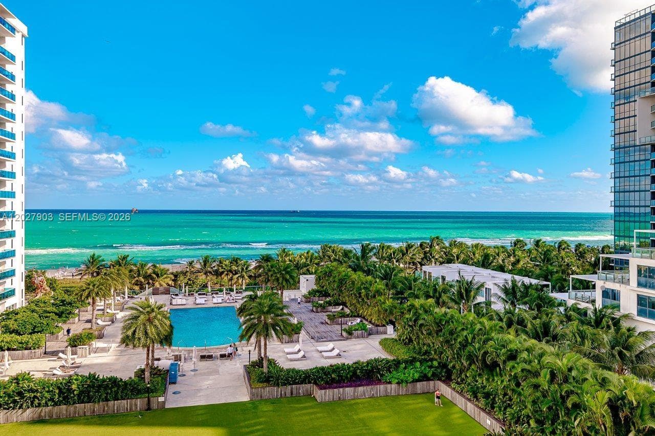 Roney Palace · #739 in Miami Beach - Photo 13