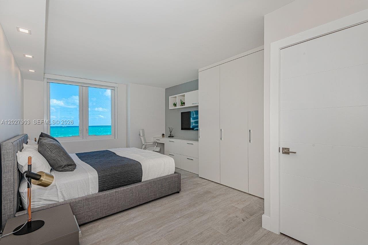 Roney Palace · #739 in Miami Beach - Photo 17