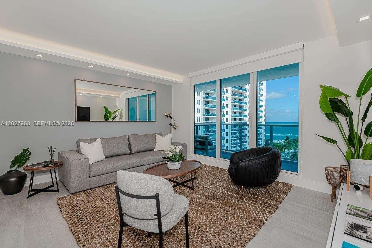 Roney Palace · #739 in Miami Beach - Photo 16