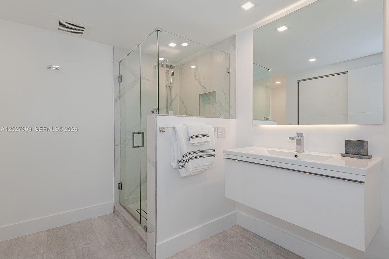 Roney Palace · #739 in Miami Beach - Photo 22