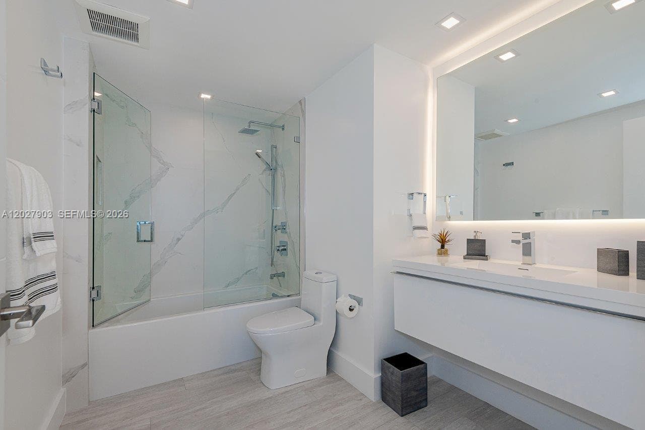 Roney Palace · #739 in Miami Beach - Photo 19