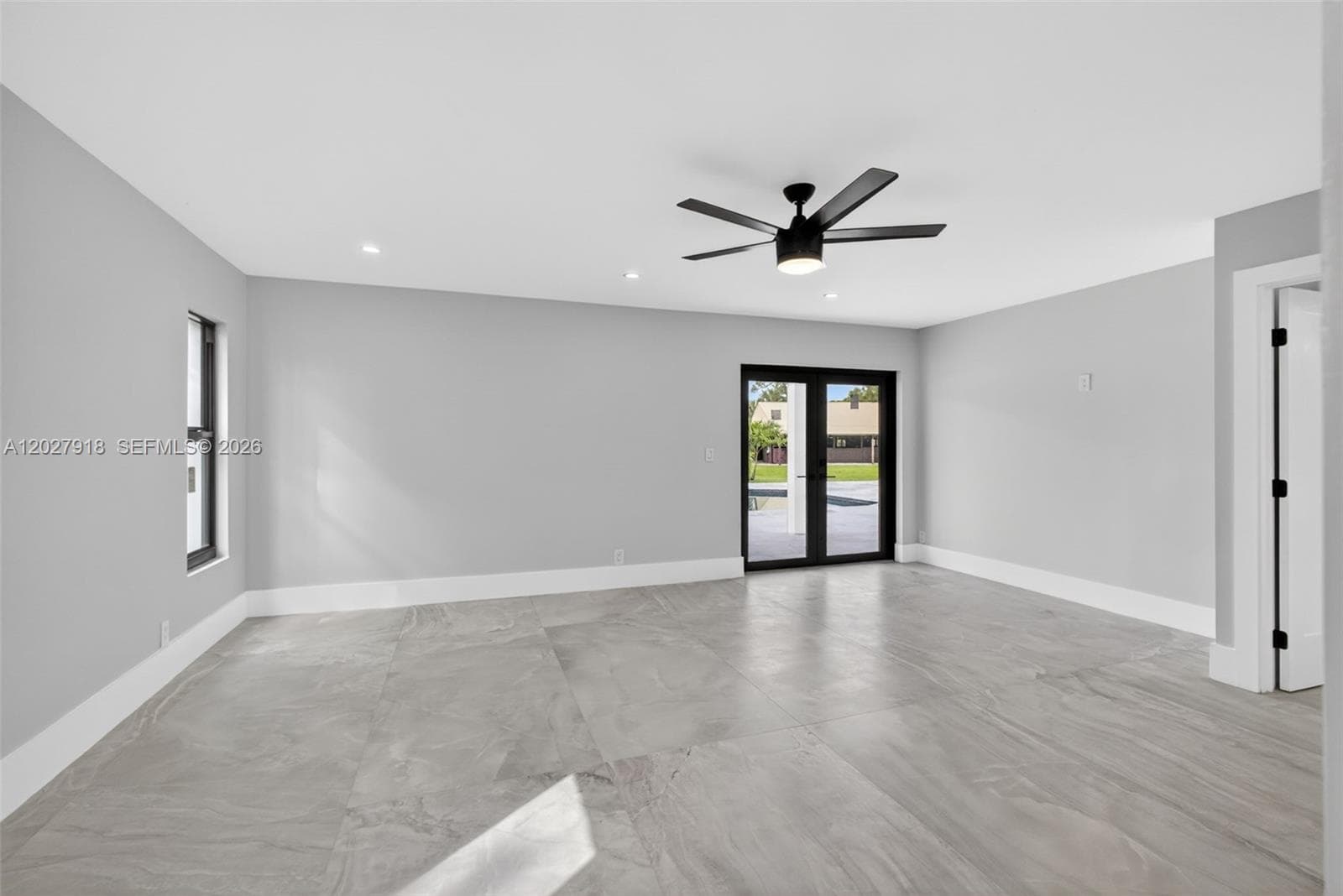 12725 Mallard Creek Dr photo 25
