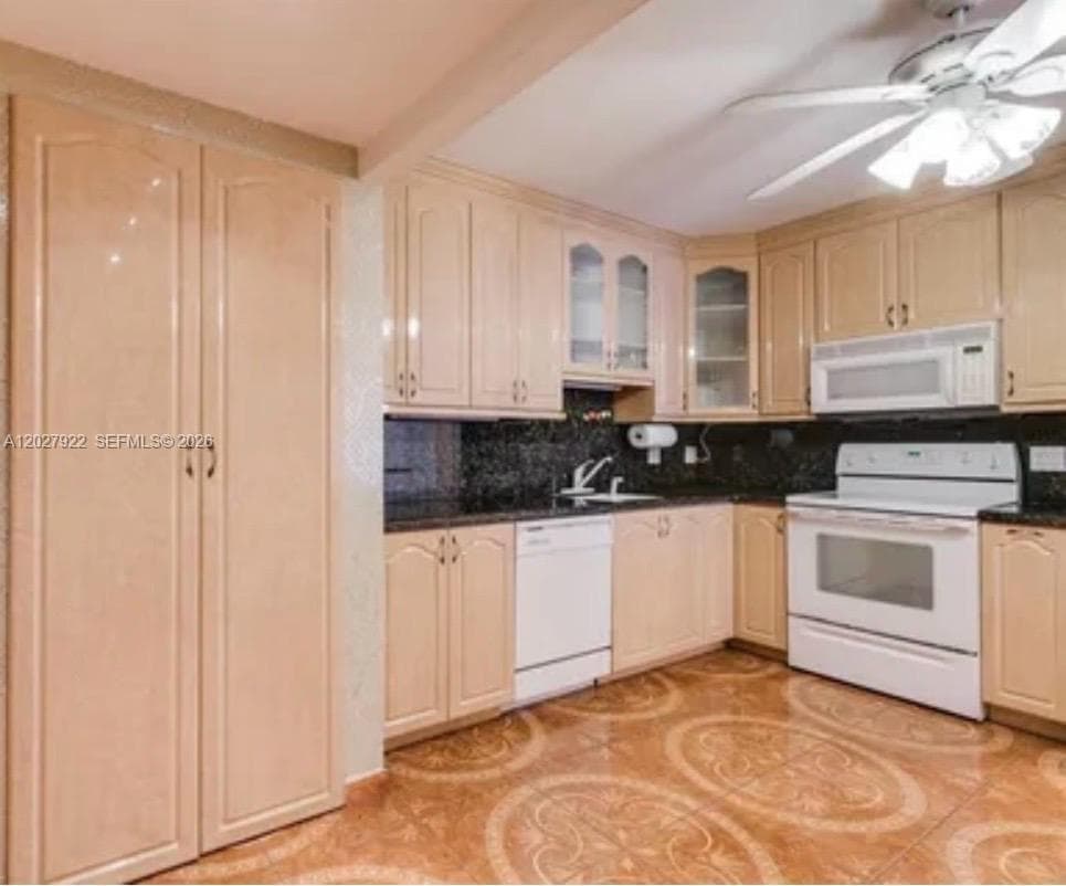 OLYMPUS CONDO PHASE · #1712 in Hallandale Beach - Photo 4