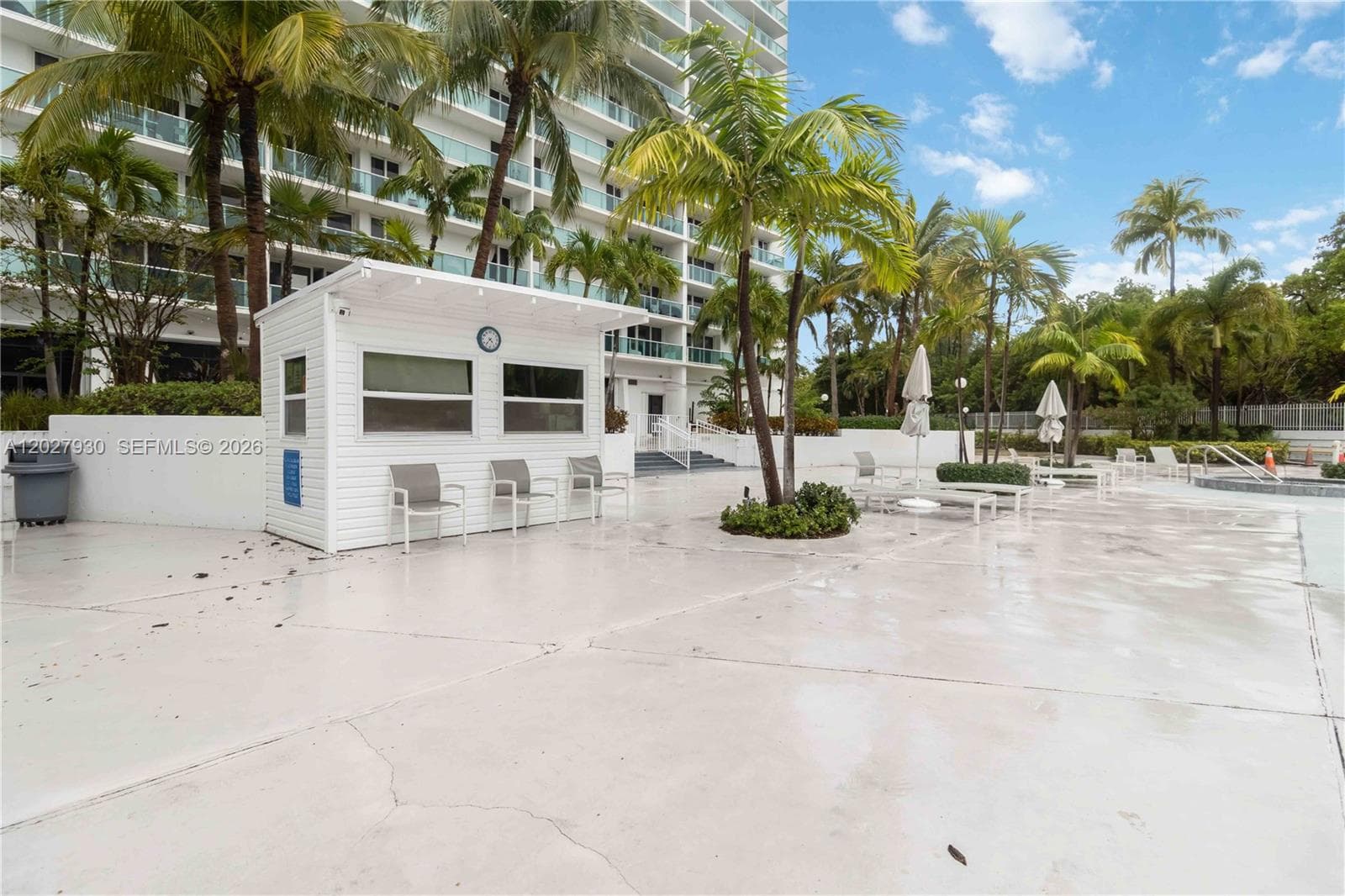 Arlen House East · #2014 in Sunny Isles Beach - Photo 51