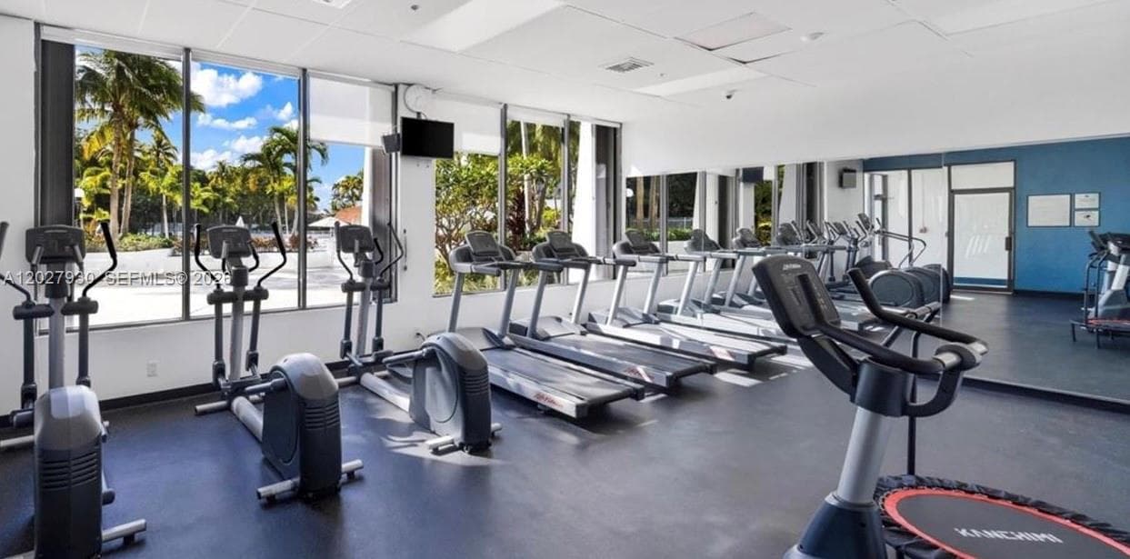 Arlen House East · #2014 in Sunny Isles Beach - Photo 40