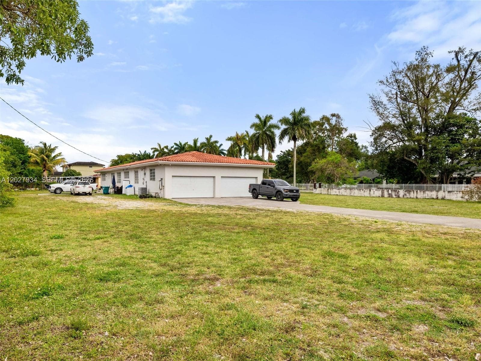 1895 NW 175th St photo 27