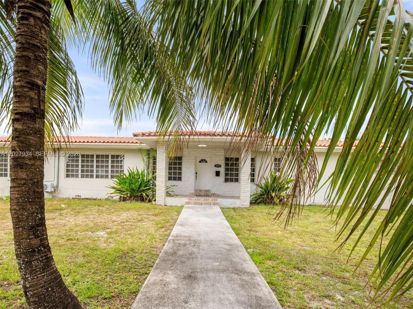 1895 NW 175th St photo 33