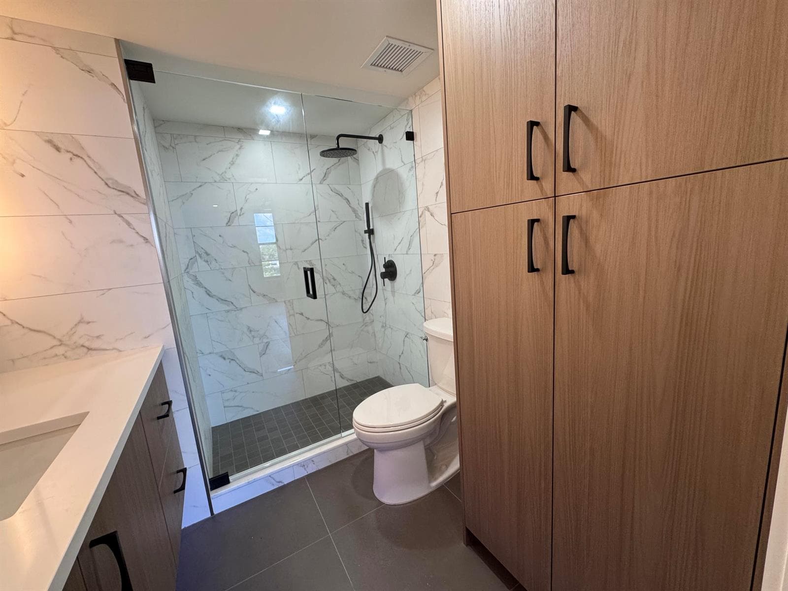 603 bath cabinet