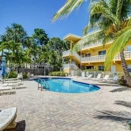 MIDDLE RIVER VILLAS CONDO · #203 in Fort Lauderdale - Photo 15