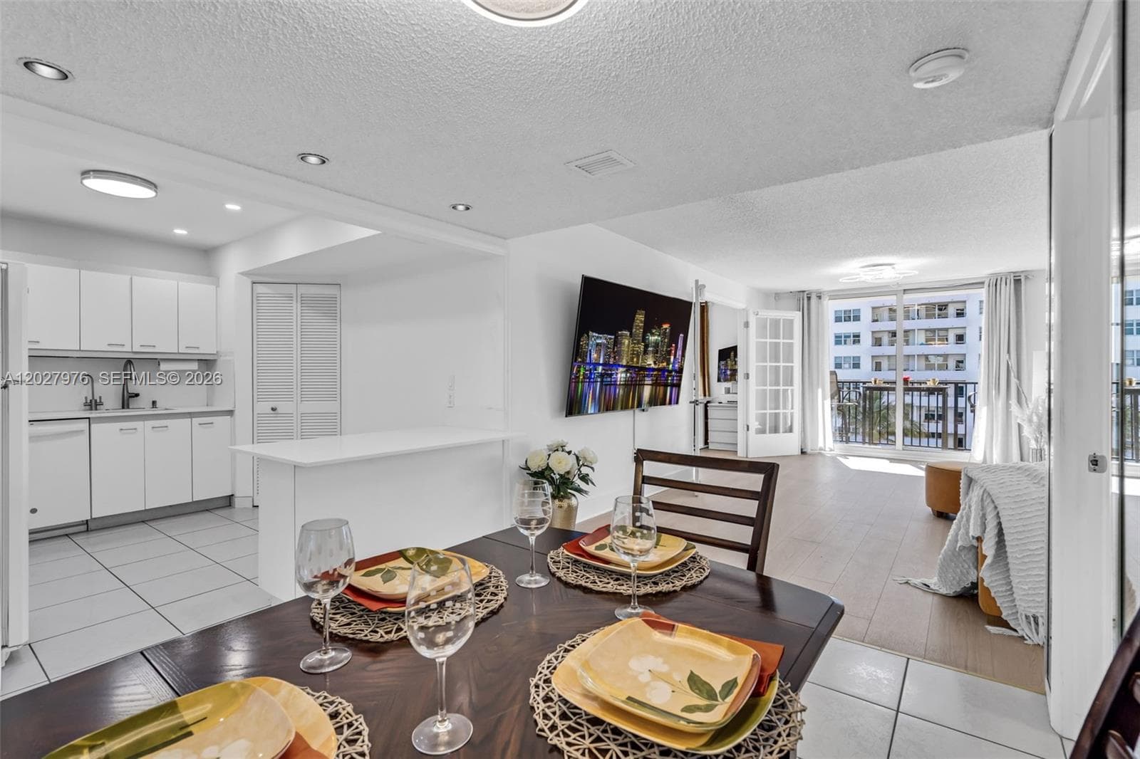 MANATEE CONDO · #503 in Surfside - Photo 3
