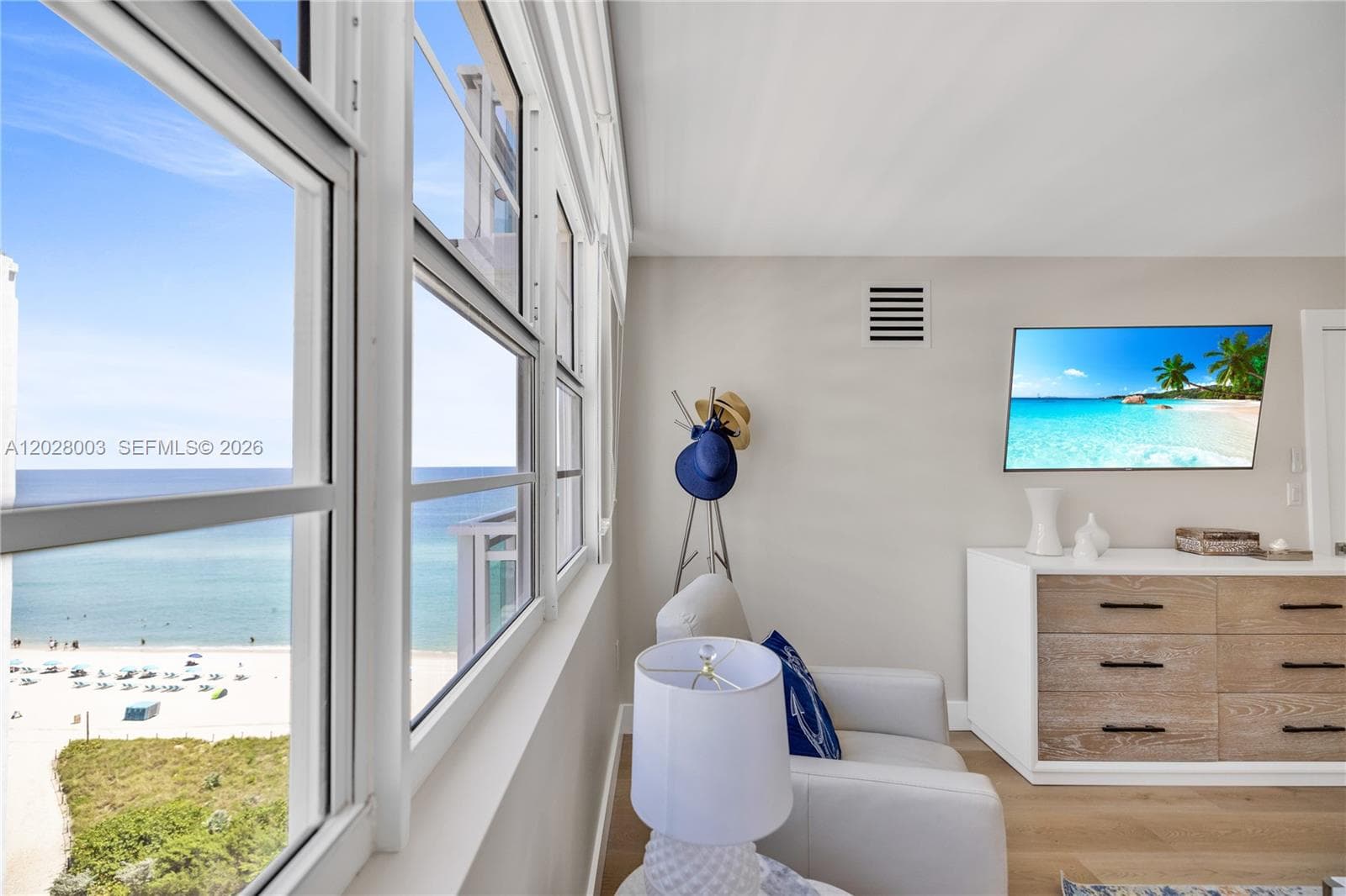 THE COLLINS CONDO · #1404 in Miami Beach - Photo 11