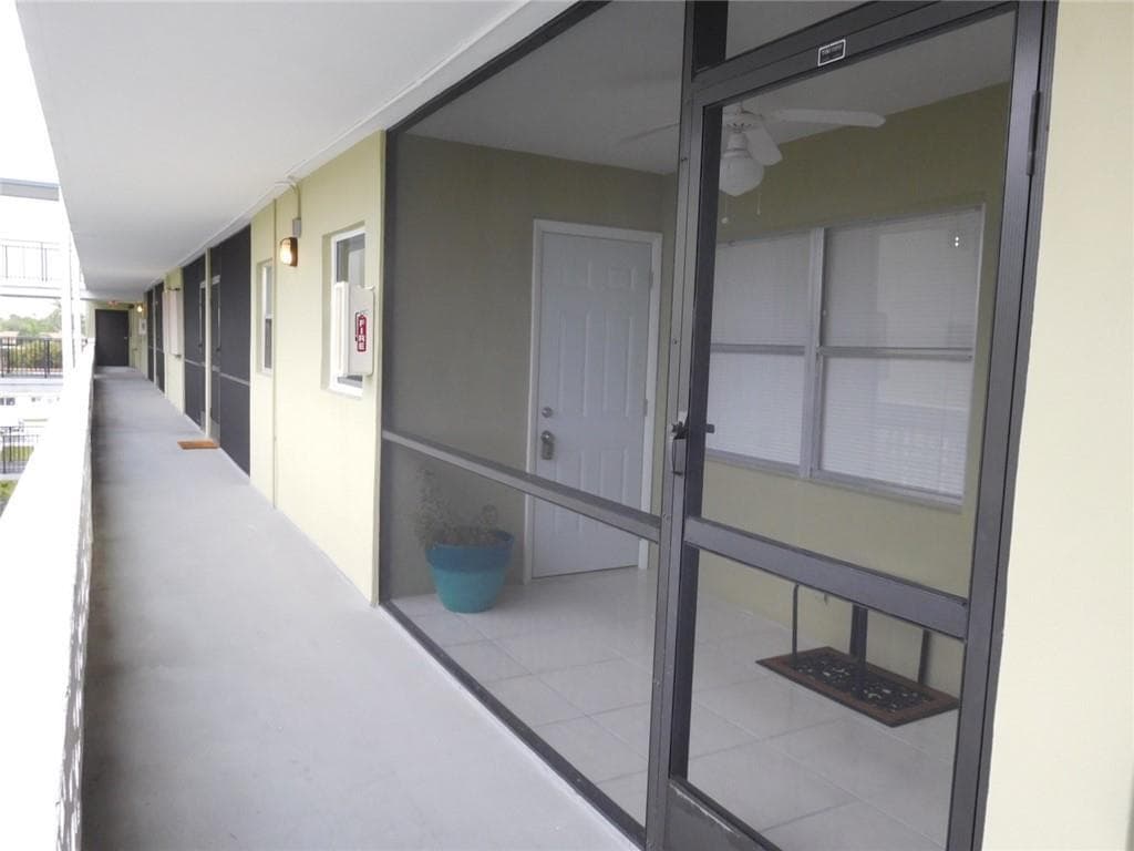 4Th floor unit
