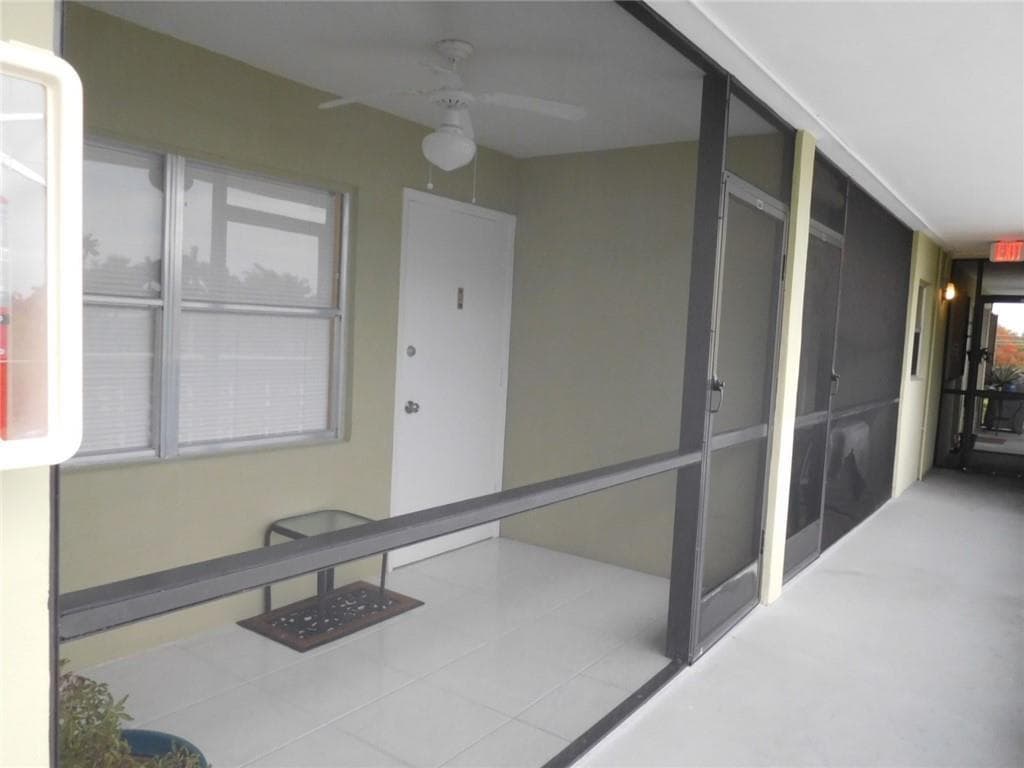 Private screened balcony