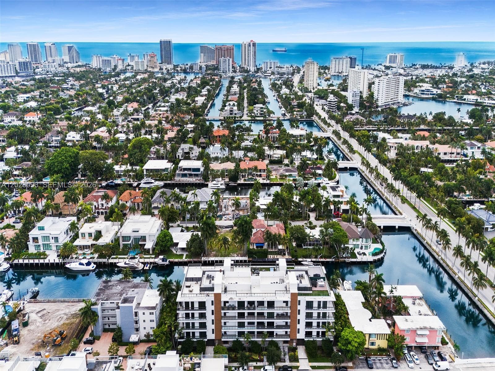 AQUALUNA · #403 in Fort Lauderdale - Photo 42