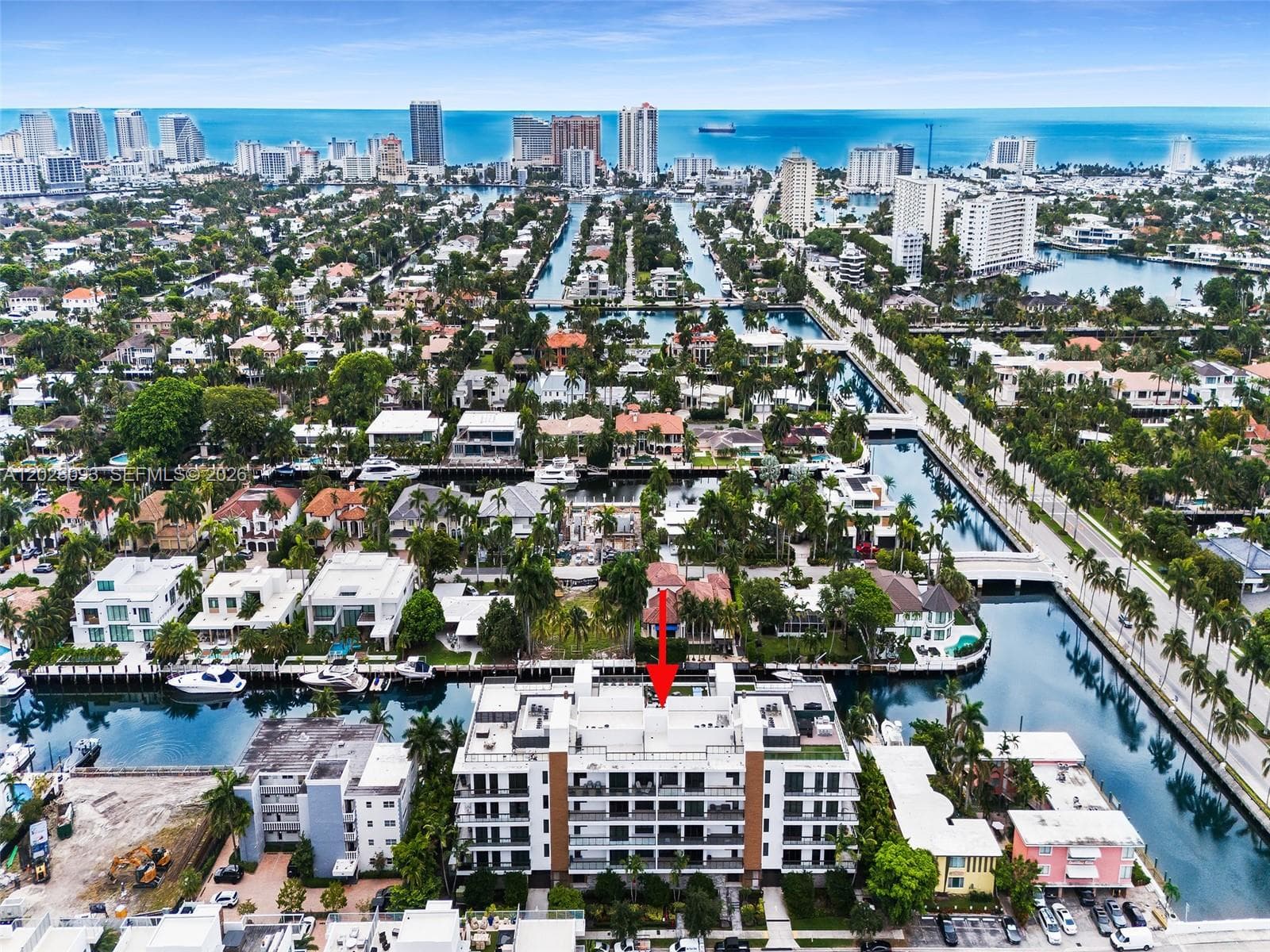 AQUALUNA · #403 in Fort Lauderdale - Photo 4