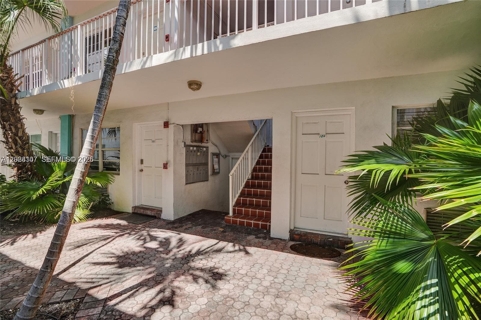 MERIDIAN COURT CONDO · #104 in Miami Beach - Photo 9