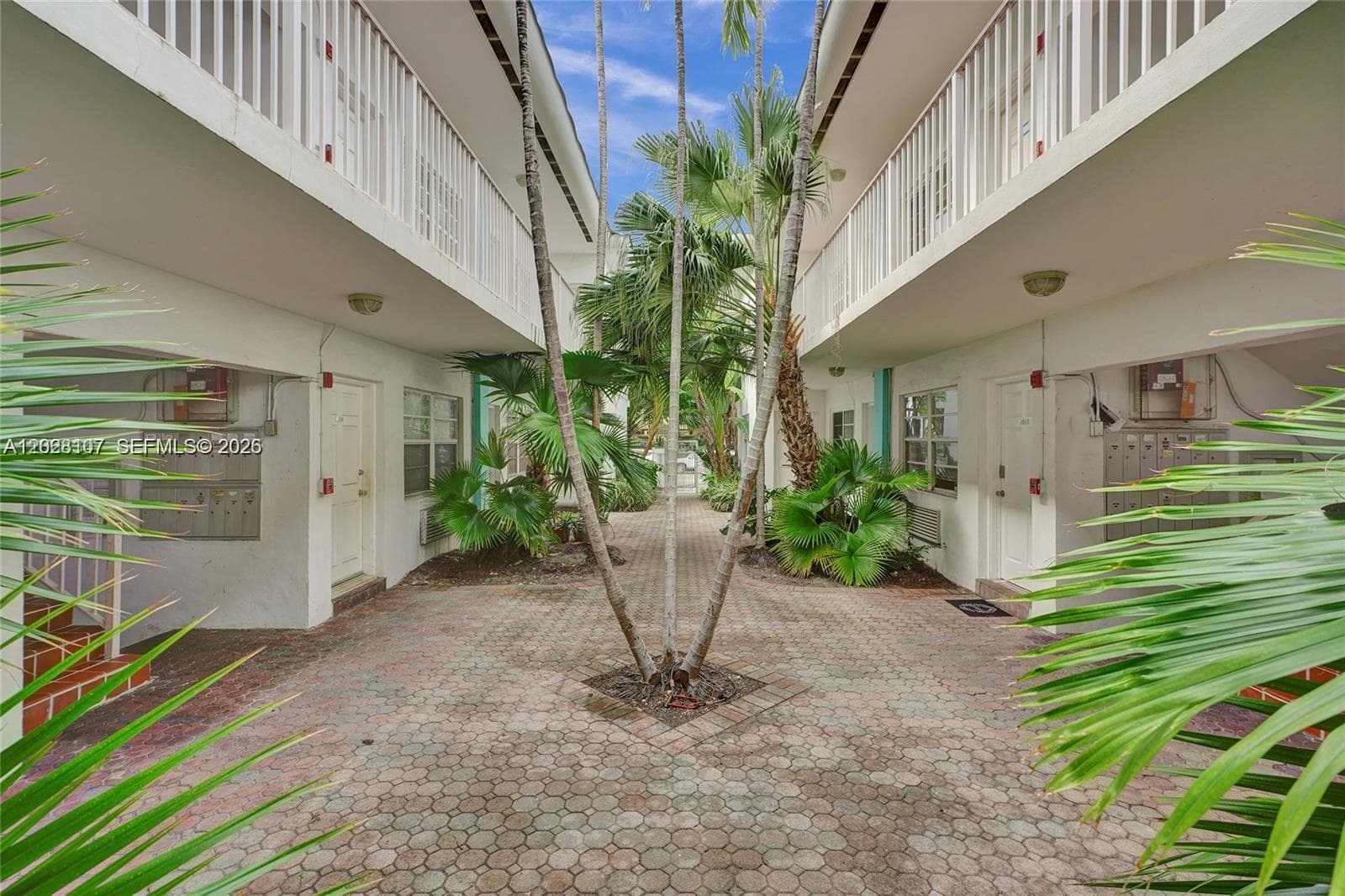 MERIDIAN COURT CONDO · #104 in Miami Beach - Photo 11