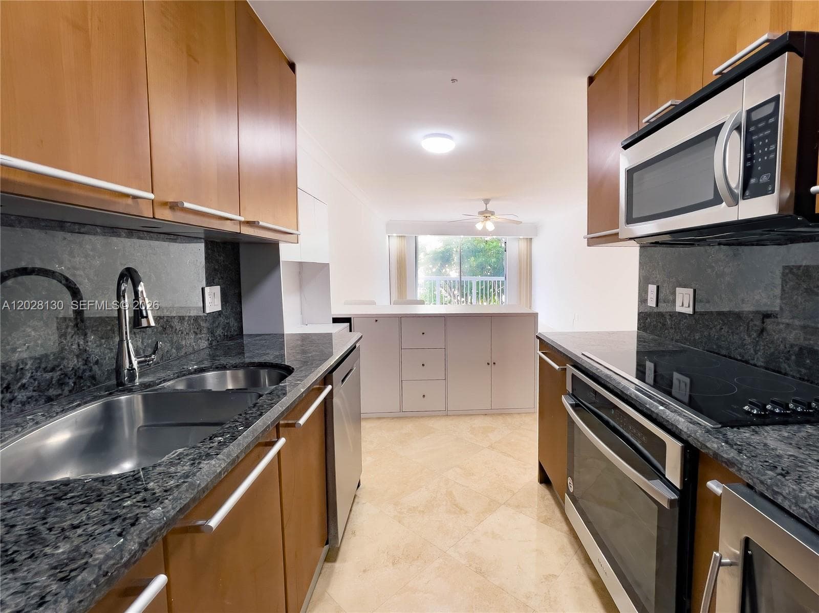 BAYSIDE TERRACE CONDO · #2D in Miami Beach - Photo 7