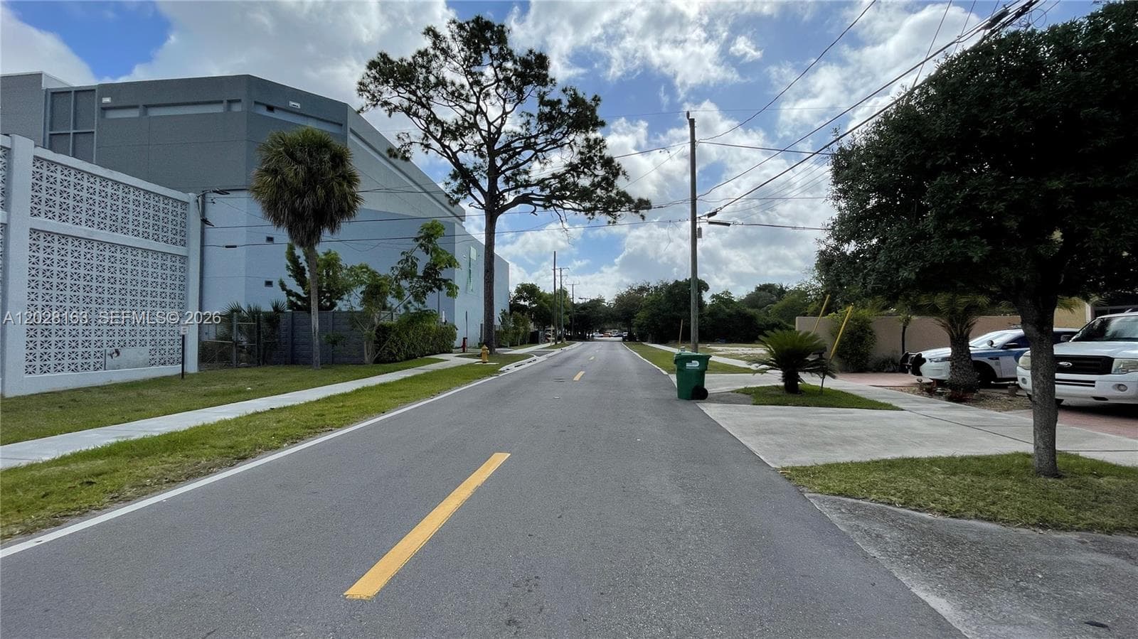 TAMIAMI GROVES NO 2 · #B in Miami - Photo 17