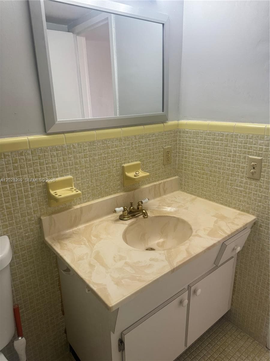 SUMMIT CONDO · #512 in Bay Harbor Islands - Photo 11