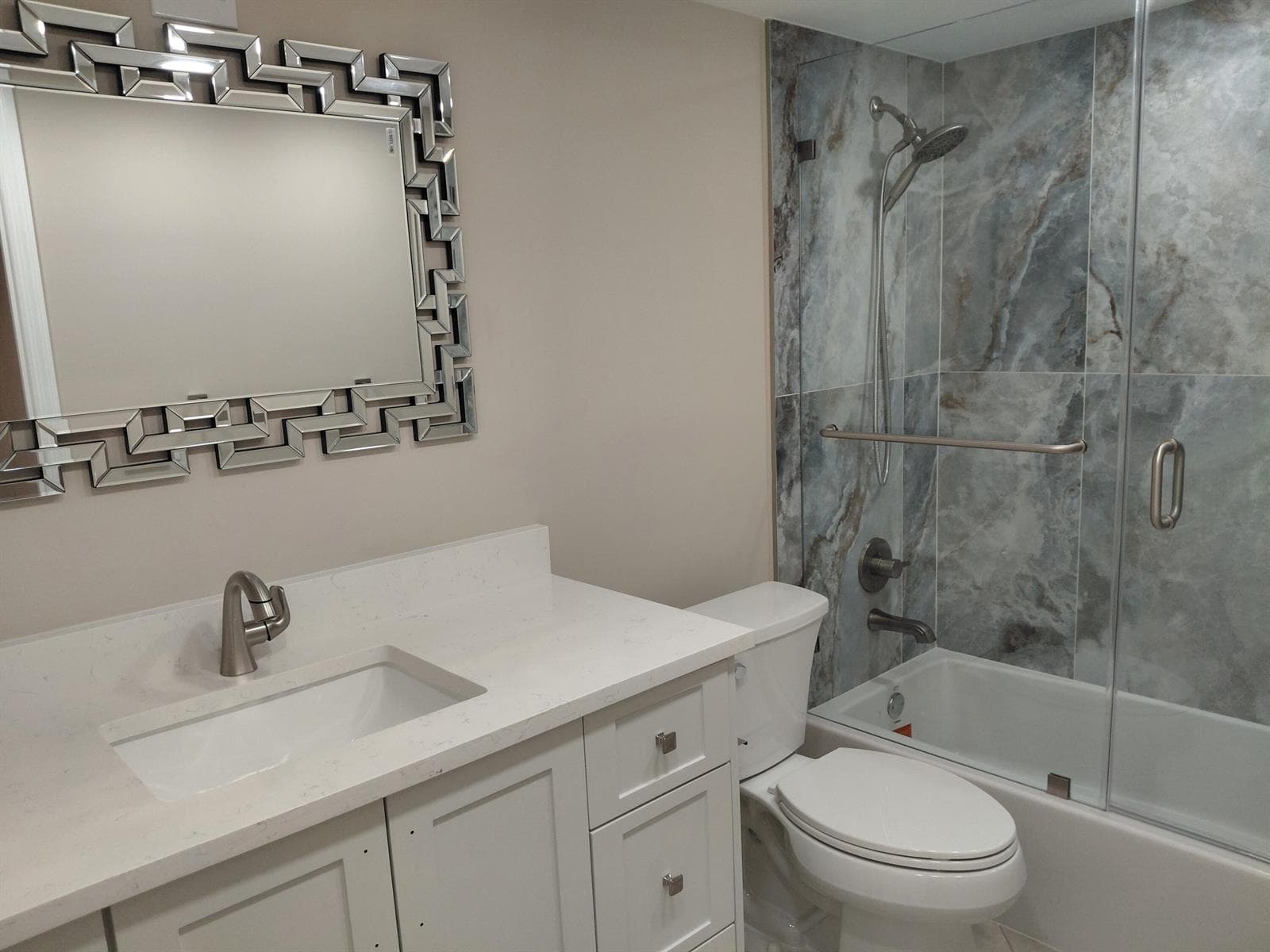 GUEST BATH