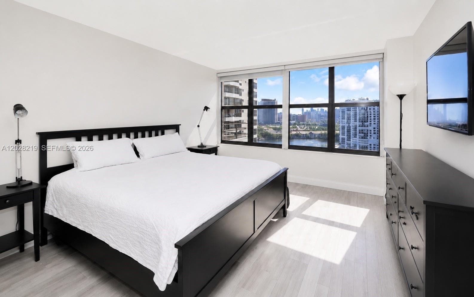 Olympus Condominiums · #1815 in Hallandale Beach - Photo 9
