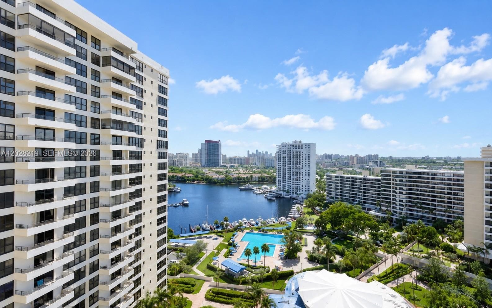 Olympus Condominiums · #1815 in Hallandale Beach - Photo 19