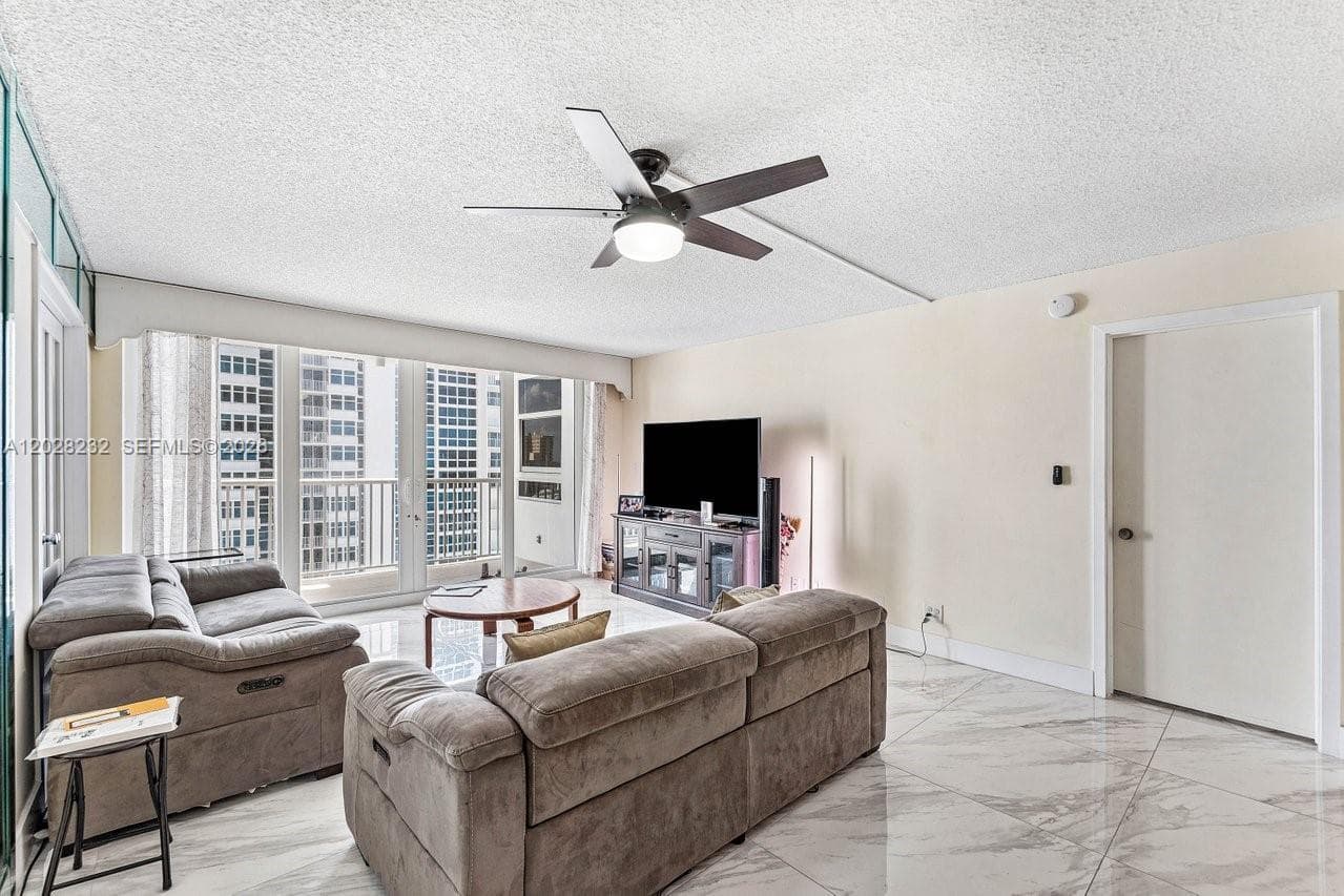 Renaissance II · #1206 in Pompano Beach - Photo 56