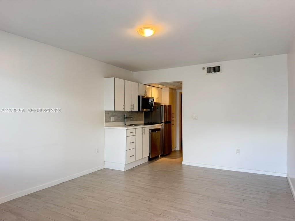Erika Condo · #104 in Miami Beach - Photo 2