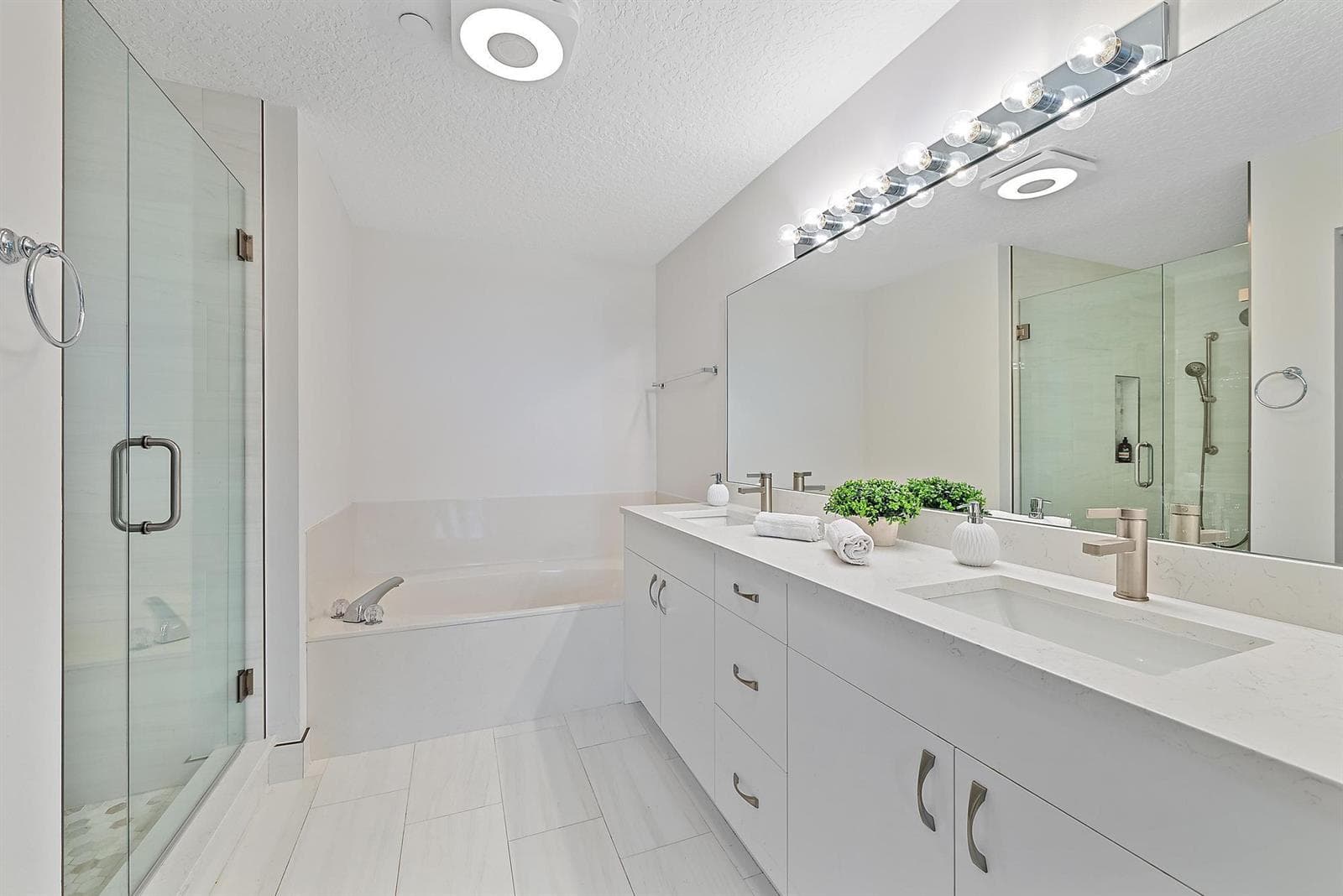 Primary/Master Bath