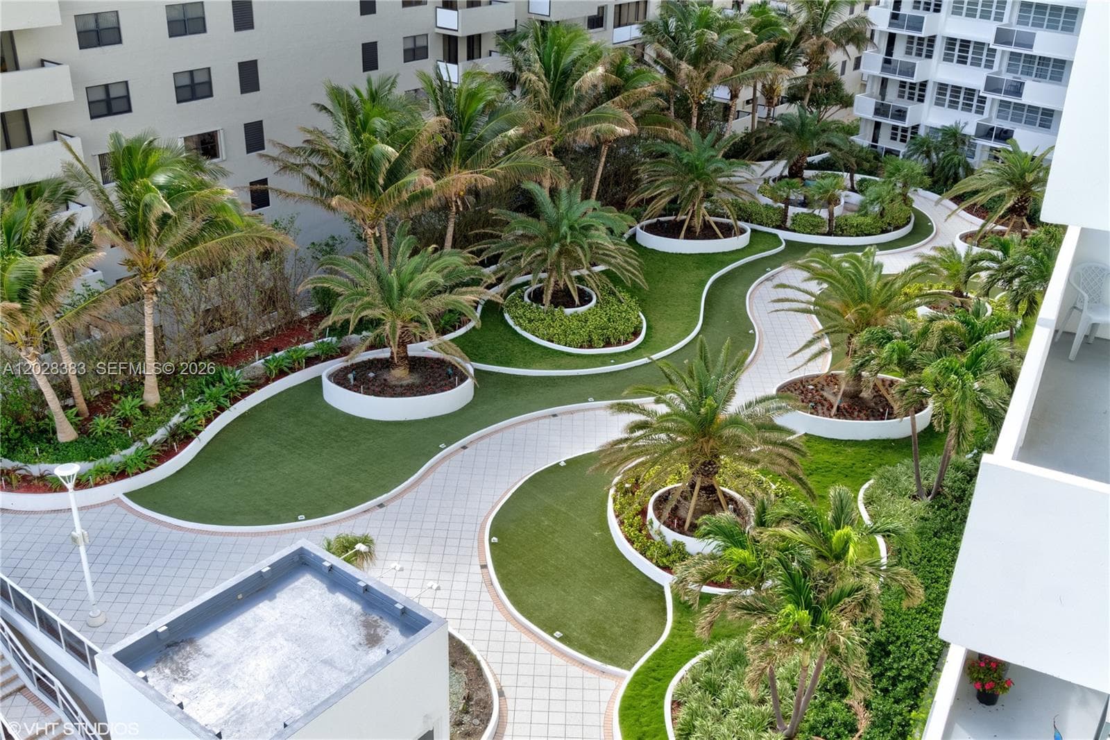 The Decoplage · #602 in Miami Beach - Photo 23