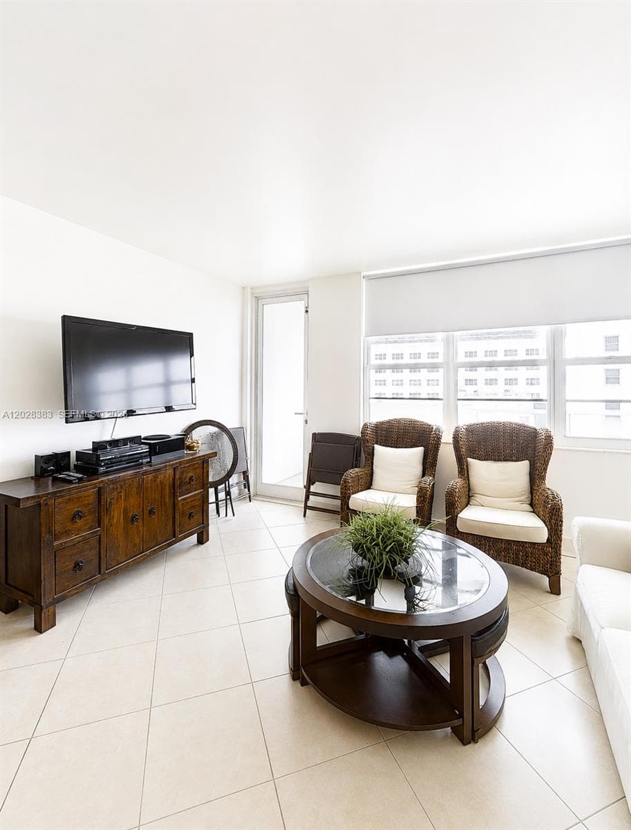 The Decoplage · #602 in Miami Beach - Photo 10