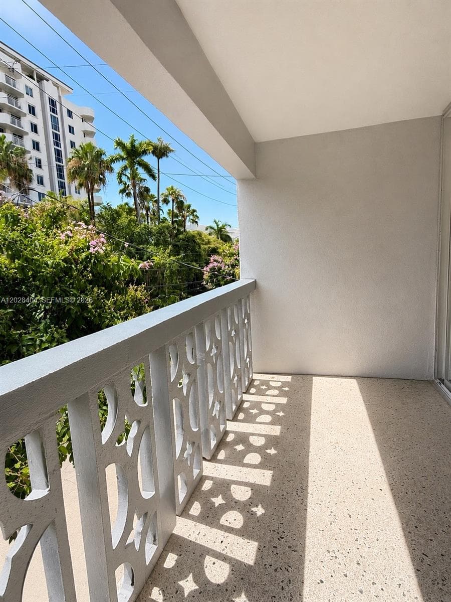Lincoln Plaza Condo · #301 in Miami Beach - Photo 20
