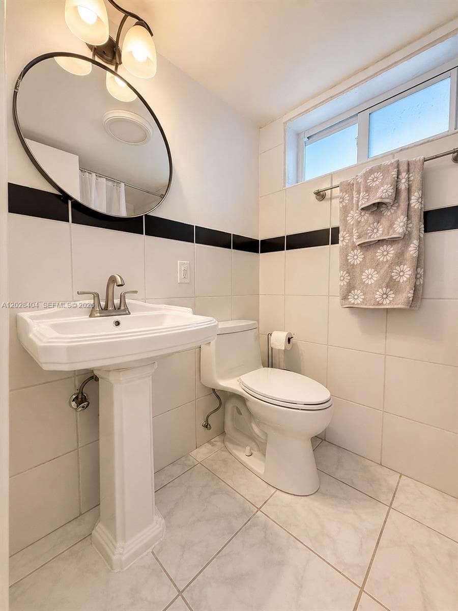 Lincoln Plaza Condo · #301 in Miami Beach - Photo 18