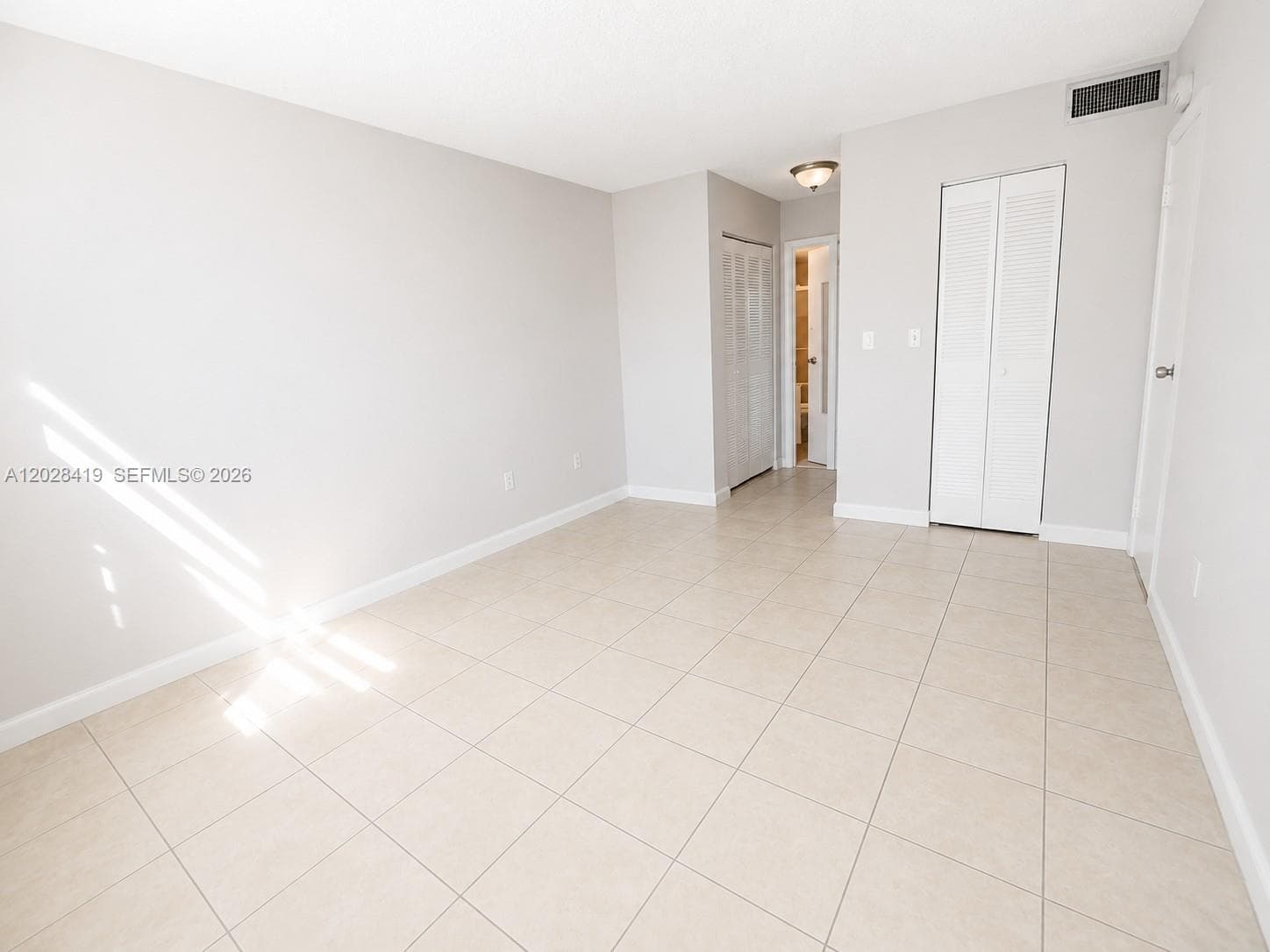 TALL TREES CONDO · #206 in North Miami Beach - Photo 5