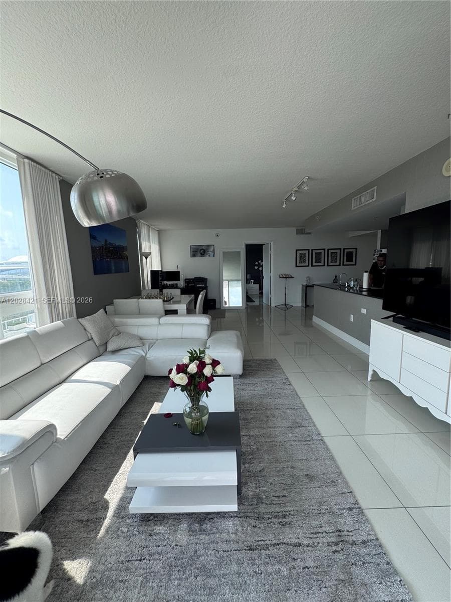 Terrazas Riverpark · #906 in Miami - Photo 4