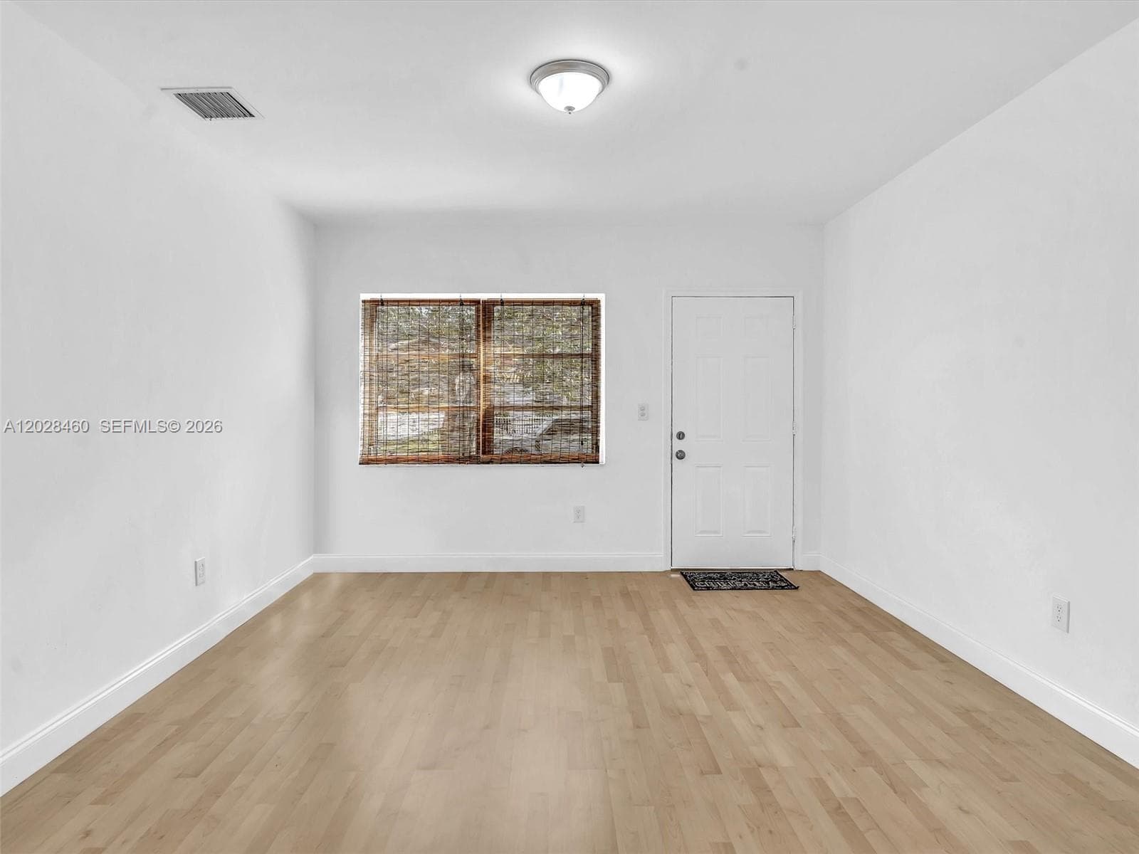1365 NE 130th St photo 35