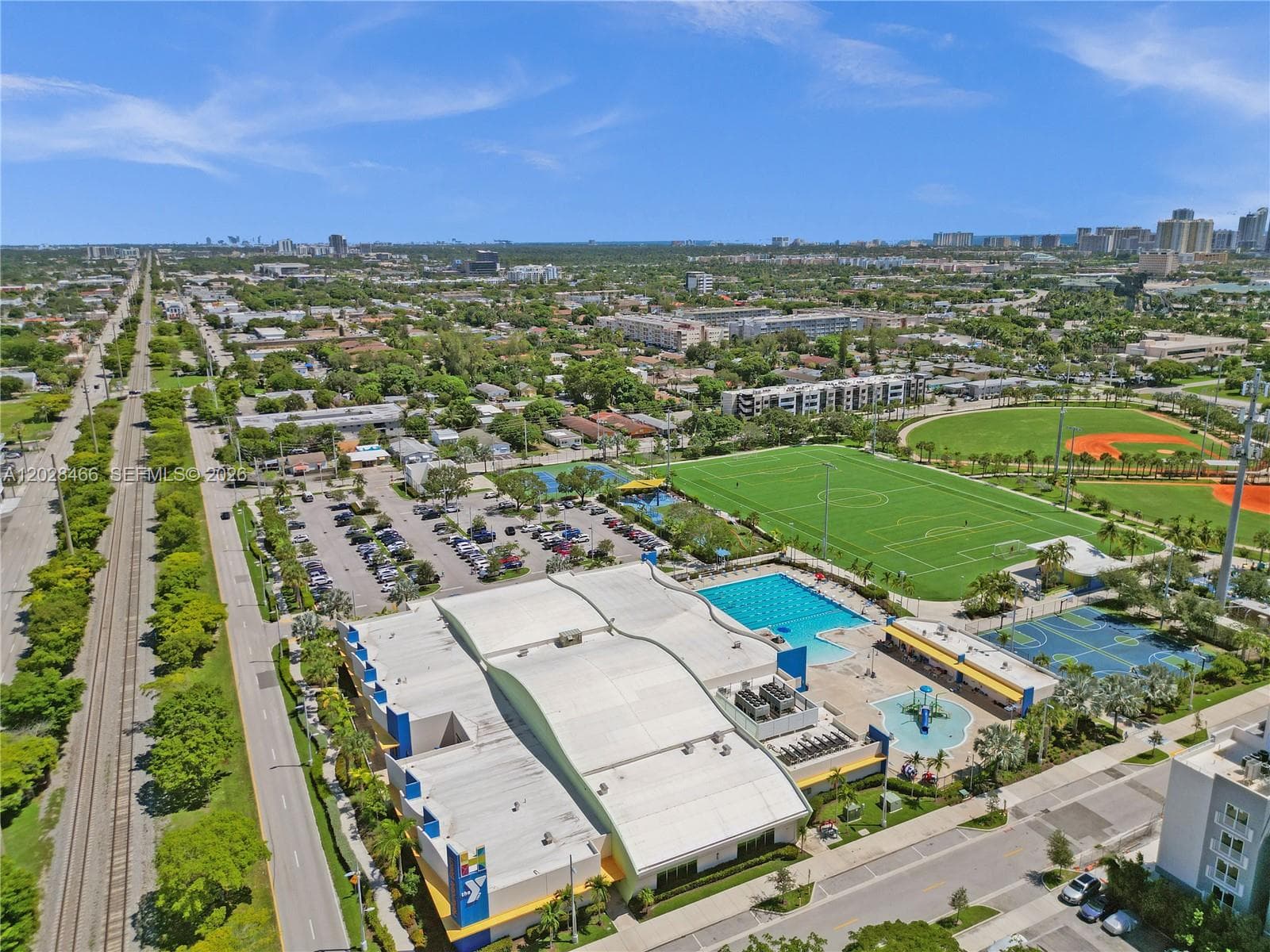 HALLANDALE PARK NO 2 · #105 in Hallandale Beach - Photo 4