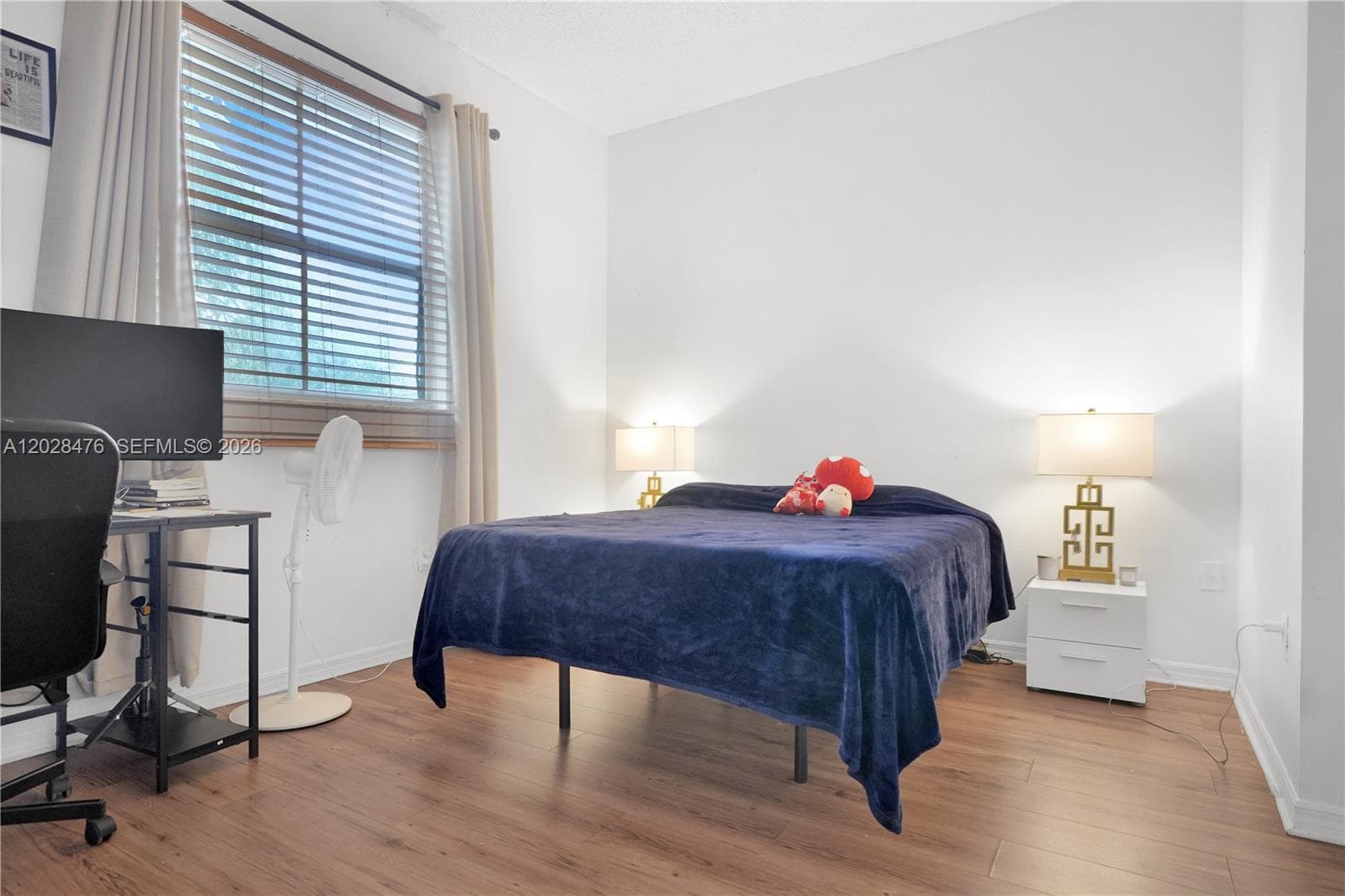 4287 NE 10 ct photo 12