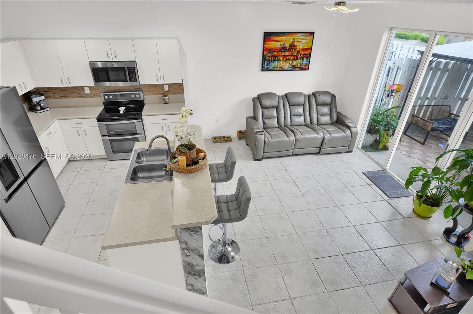 4287 NE 10 ct photo 5