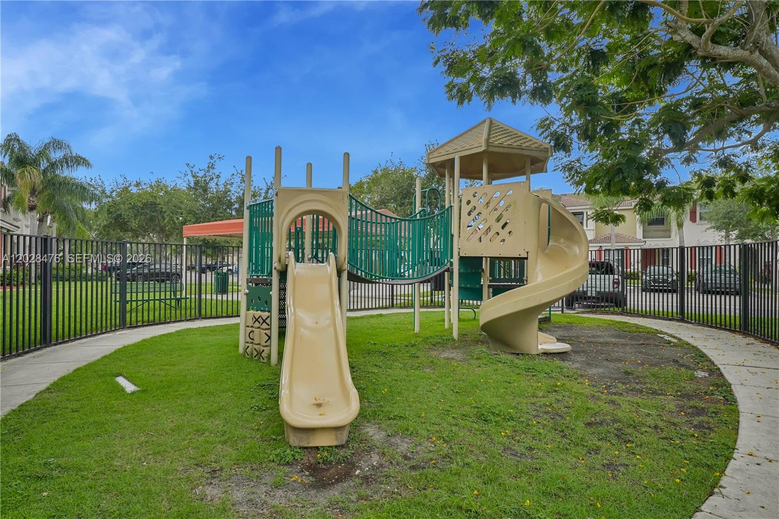 4287 NE 10 ct photo 33